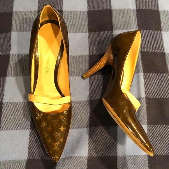 Louis Vuitton Patent Leather Heels - Picture 2 of 8